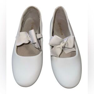 L'Amour White Girls' Bow Mary Janes size 1